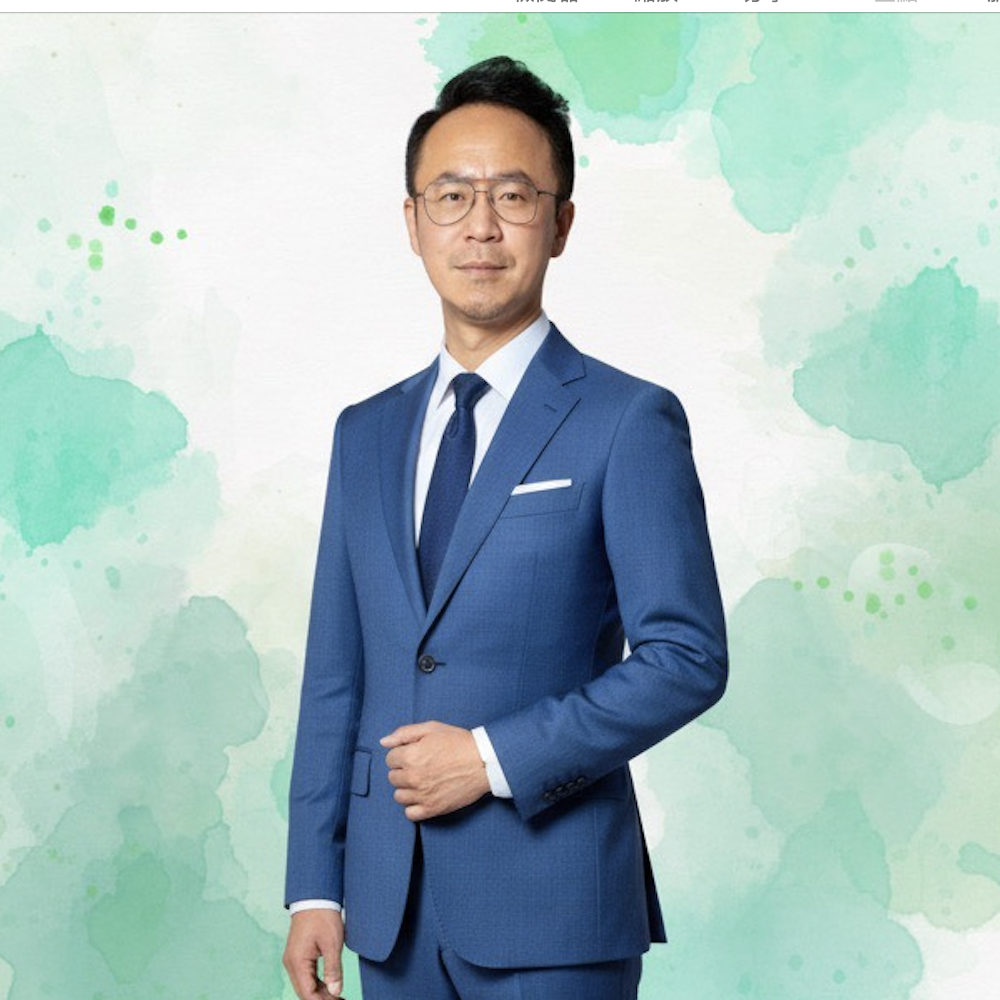 房地產阿宥個人照片